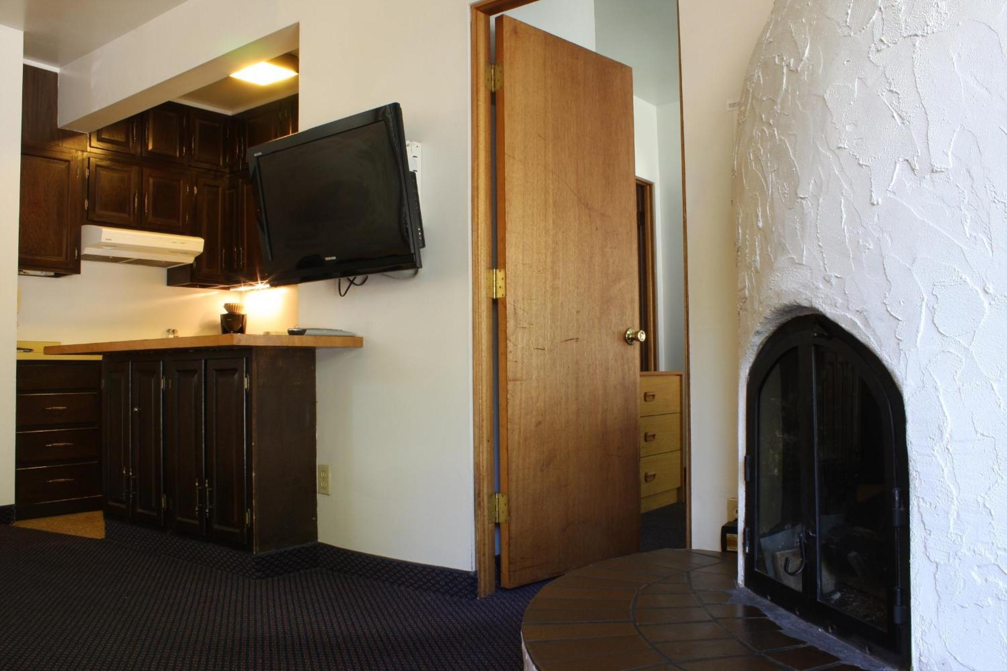 St Moritz Lodge And Condominiums Aspen Room photo